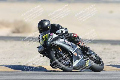 media/Nov-01-2025-CVMA (Sat) [[fc0f7531b8]]/Race 9-Amateur Supersport Middleweight/